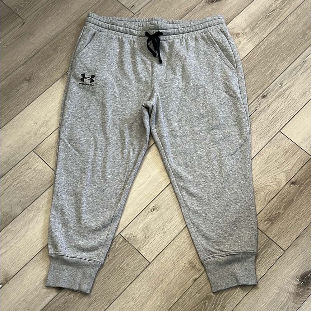 Under Armour Joggers (short length)